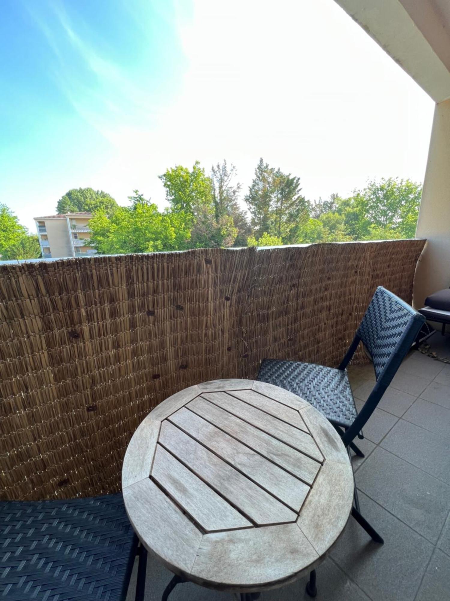 Le De Jeanne Apartment *